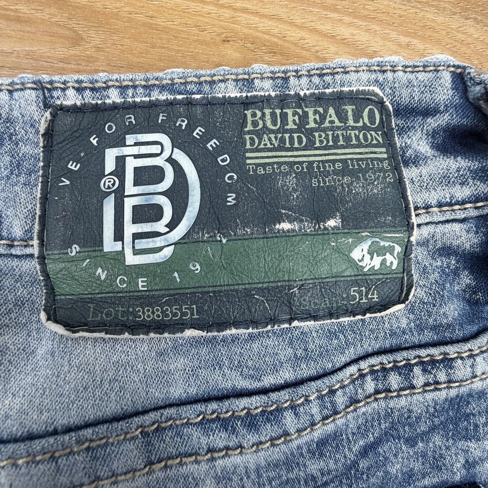 Buffalo David Bitton Jeans Mens 33 (33x30) Light Wash Blue Driven Straight Denim - Picture 5 of 7